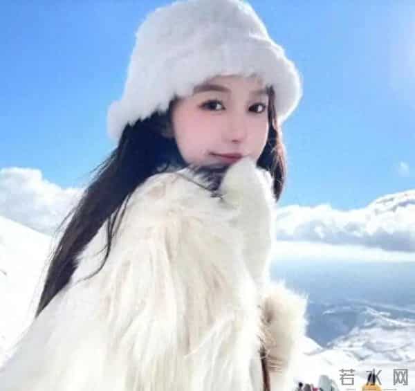 他迎娶初恋,挑在我出差那天,怕我哭闹挽留,不料我已嫁人。