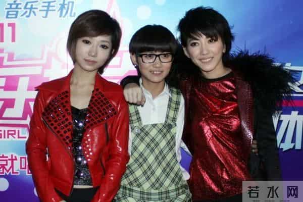 30岁快女冠军现状引热议，月薪8千租房住无人识，曾一年挥霍200万