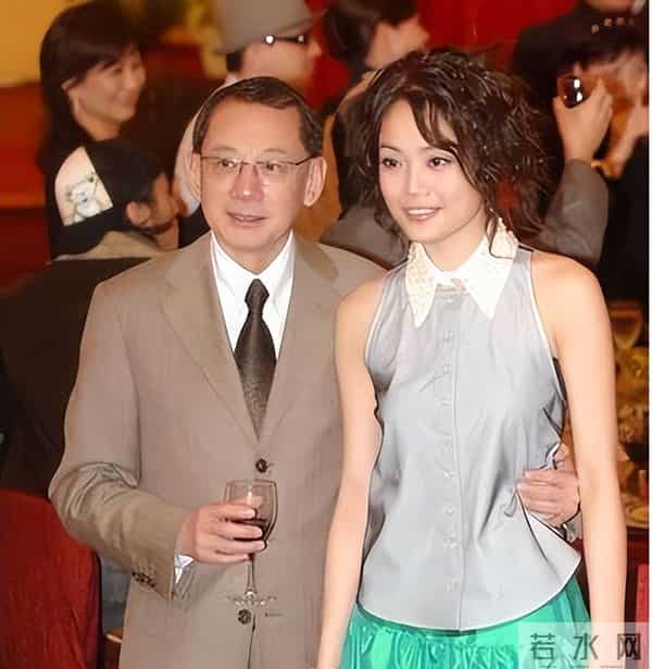 英皇噩耗频传!这次陈伟霆加谢霆锋,也救不了欠债166亿的杨受成