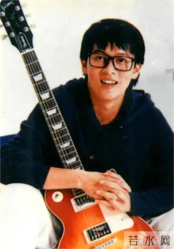 裸身草丛，高台坠落，这7位明星的离世都在告诉我们要珍惜当下