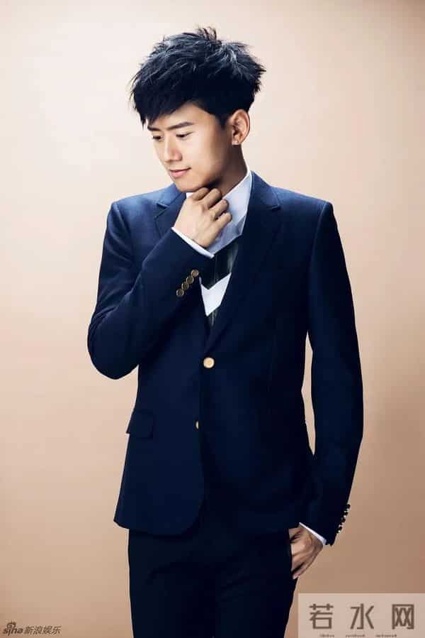 靠老婆成名的男星，张杰、杜江被捧成一线，果然娶个好妻旺三代