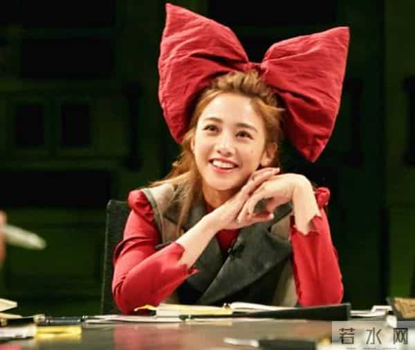 粉丝劝诫反被拉黑,32岁的“鬼鬼”吴映洁,就这样改写了她的结局