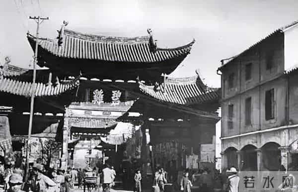 1954年,黑龙江男子与冒牌妻子同床共枕52天,才知道真妻子已遇害