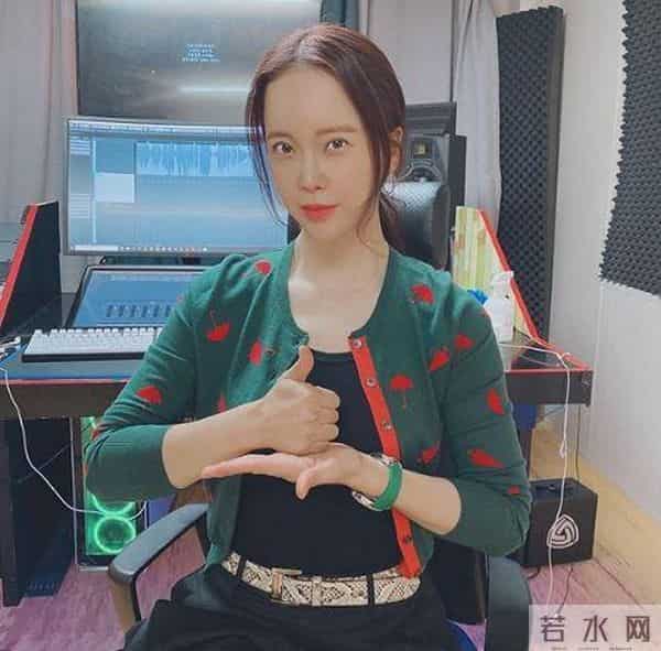 韩国最惨天后:被旧爱偷拍亲密视频公开传播,哺乳期老公吸毒被捕