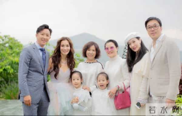 隐婚多年的谭晶：遭韩庚“揭老底”，老公结束中国“无芯”历史