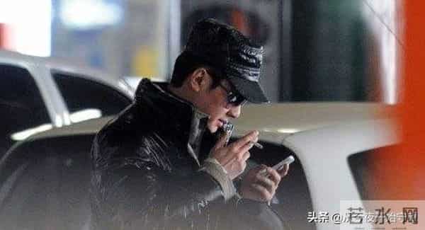 被拍到的明星抽烟大盘点！胡歌邓伦井柏然陈晓在列，还有倪萍！