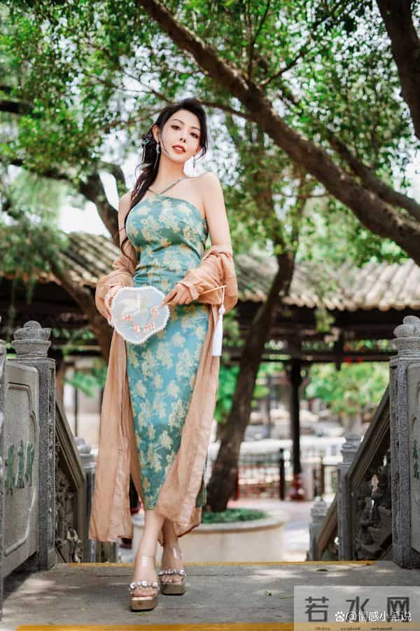 王吉:梅兰芳师妹,从京剧名角到老板,敢拍民国第一组裸体写真!