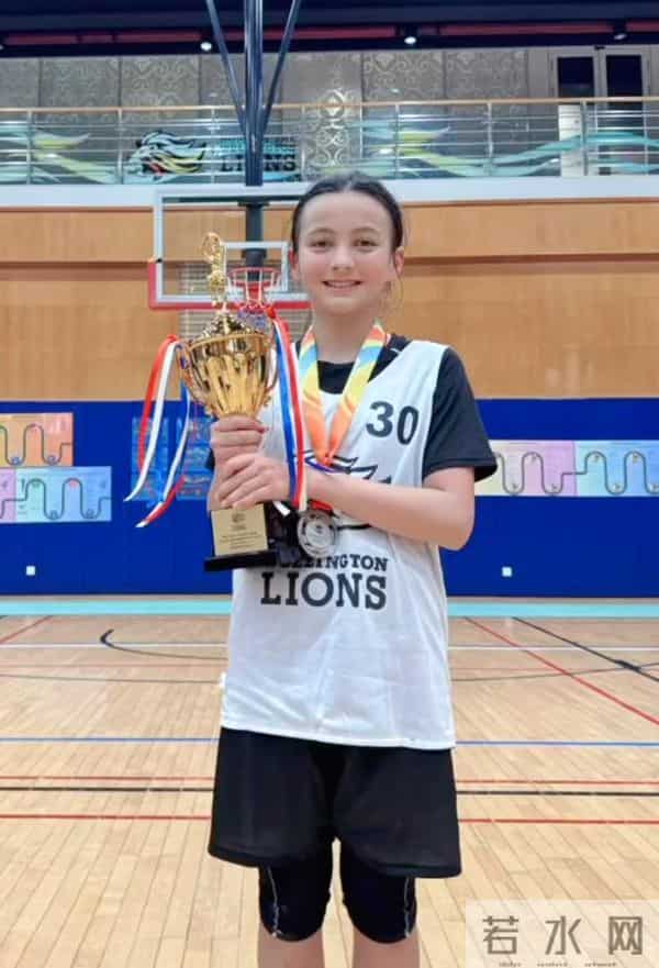 翻车了！嫁给外国老公的马雅舒，彻底揭露重组家庭的“真实处境”