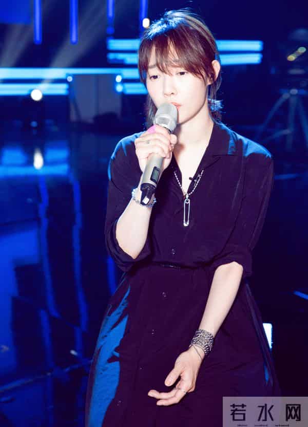 白百何:演艺生涯的沉浮与重生