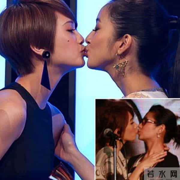 刘涛白百合 《跨界歌王》台上“激吻”超有爱