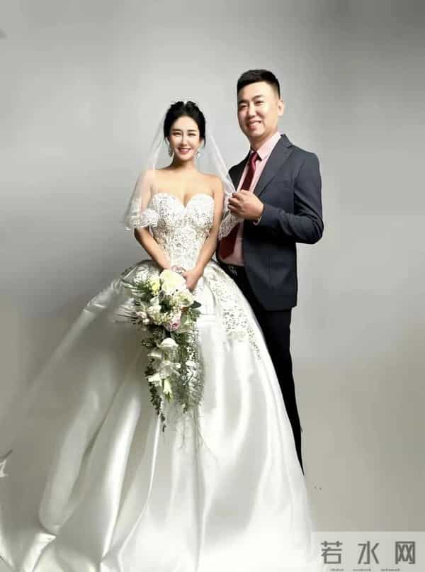 还记得《喜爱夜蒲2》里的女主“张暖雅”吗?