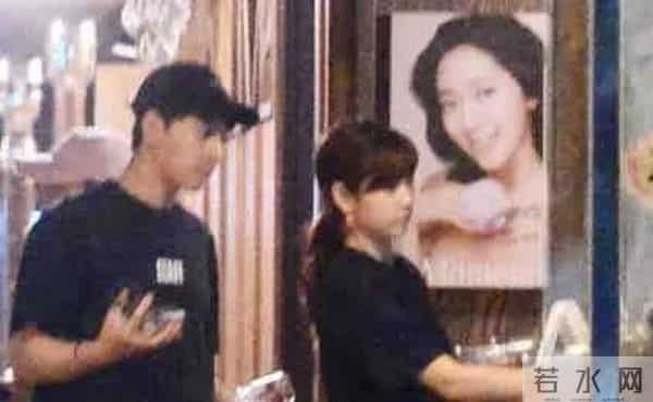 朴信惠官宣结婚,“带球”办婚礼怀孕未足3个月,男方比女方小1岁