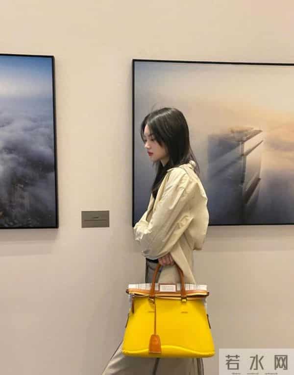 国模贺聪更新日常私服照，舒适低调的服饰搭配，妥妥的东方小仙女