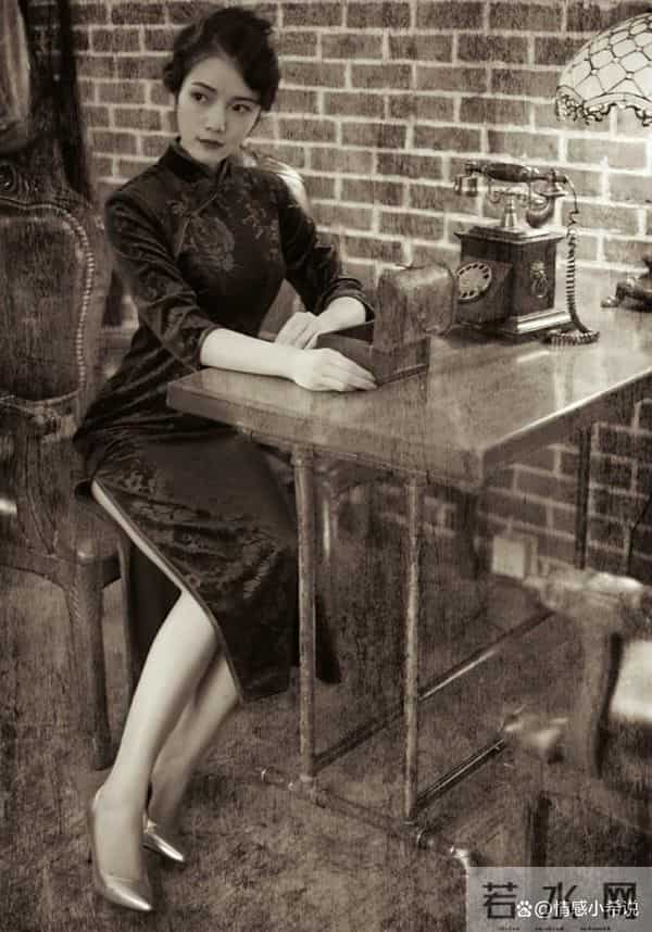 王吉:梅兰芳师妹,从京剧名角到老板,敢拍民国第一组裸体写真!