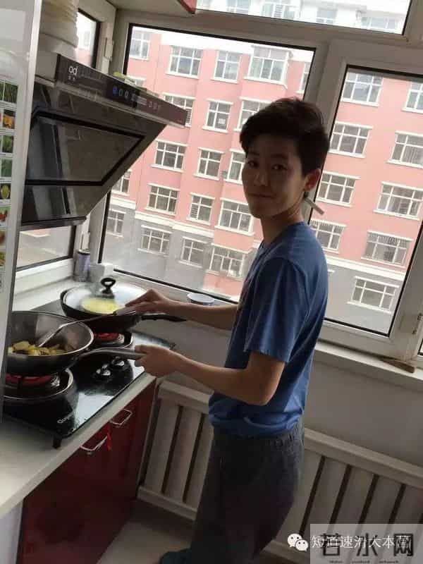 动态关注世界自闭日 范范呼吁送上关爱和鼓励