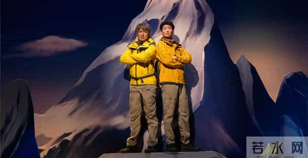 喜剧演员:在笑泪交织的舞台上寻找自我