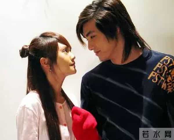 贺军翔突然宣布结婚，自曝女儿已4个月大！网友：我的童年男神啊