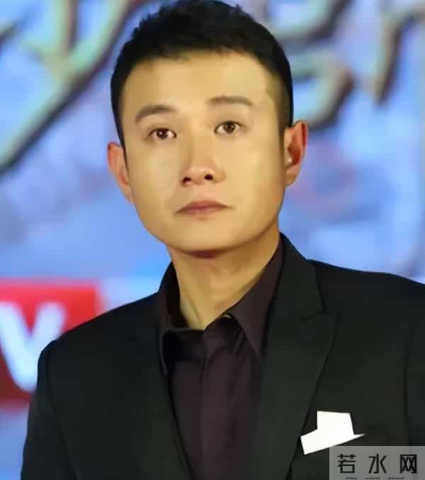 30岁身价几十亿,报复手段堪称教科书,富婆马伊琍的自我挣扎