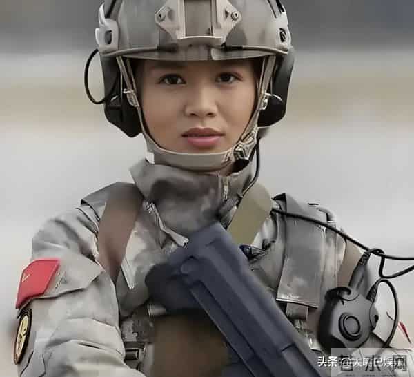 《特种兵火凤凰》12年后女星现状,安然低调嫁人,唐笑笑变化太大