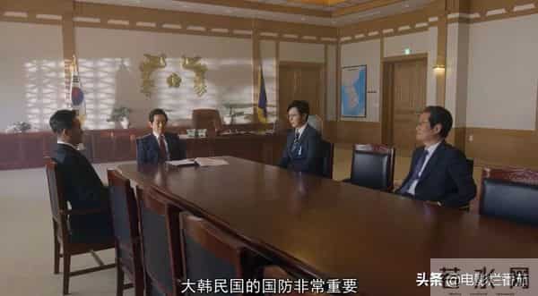 221人空难无一生还,有一人居然没死,一起惊天腐败案浮出水面