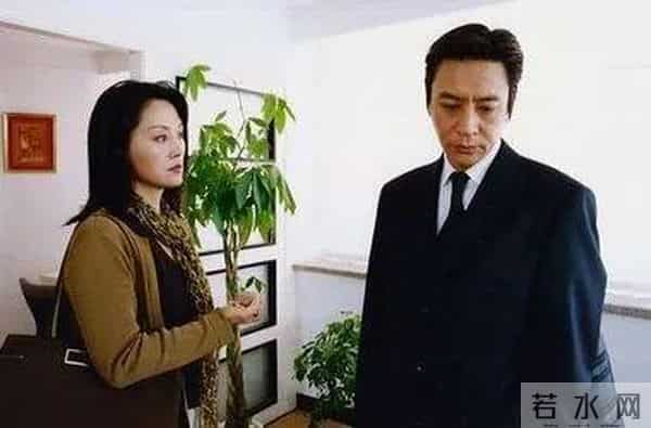 国产伦理大戏，简直就是我的童年阴影，无可取代的经典“奇葩”