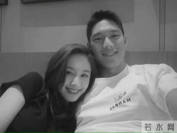 同样背靠京圈，把关晓彤、刘浩存和徐静蕾放在一起，差别就大了