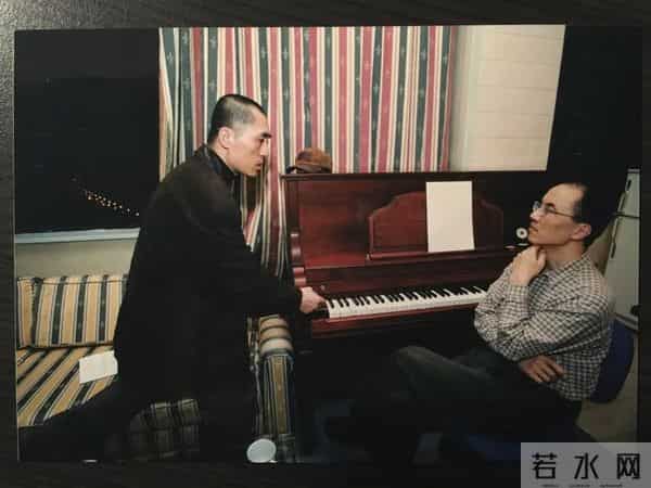 他隐居多年,罕见出山,一句话让人泪目