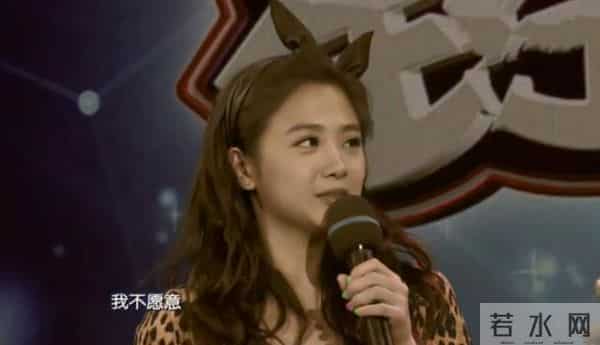 粉丝劝诫反被拉黑,32岁的“鬼鬼”吴映洁,就这样改写了她的结局