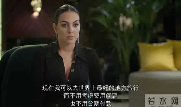 还没结婚就当3个娃后妈，她的恋情价值几亿？