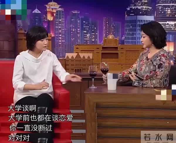 同样背靠京圈,把关晓彤、刘浩存和徐静蕾放在一起,差别就大了