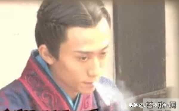 被拍到的明星抽烟大盘点！胡歌邓伦井柏然陈晓在列，还有倪萍！