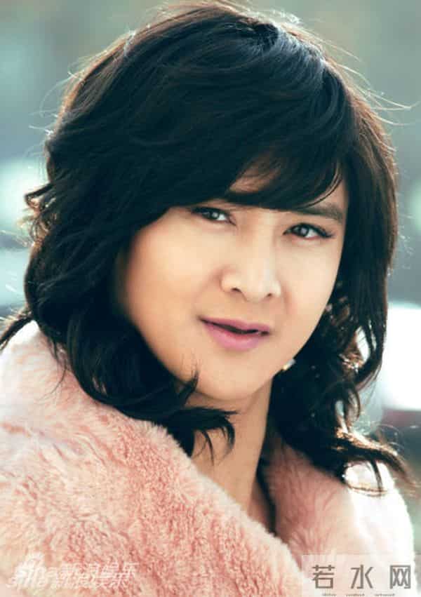 权志龙霍建华刘烨罗志祥 中韩男星女装扮相大PK