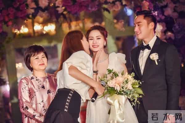 已办酒席、请家长、扔捧花,现在竟然告诉我不是阿娇的婚礼?