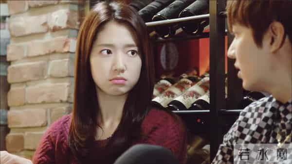 朴信惠婚讯前,有诸多“绯闻”男友,为何花落崔泰俊?