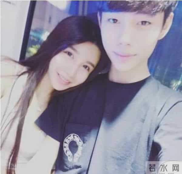 知名女星恋情疑曝光！酒吧通宵后同回住处，男方身份遭扒信息量大