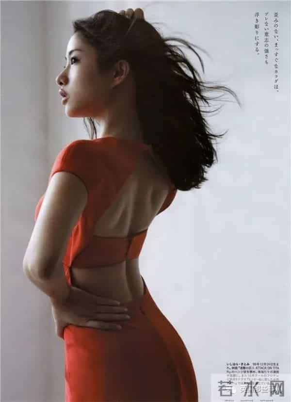 石原里美忽然宣布与圈外男友成婚!网友"老婆没了"冲上热搜…