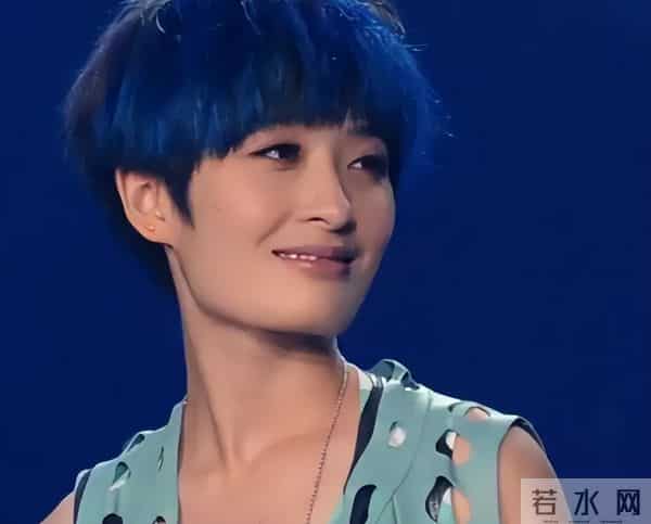 曾轶可:把导师给气离场,凭一首《狮子座》走红,借“炒作”大火