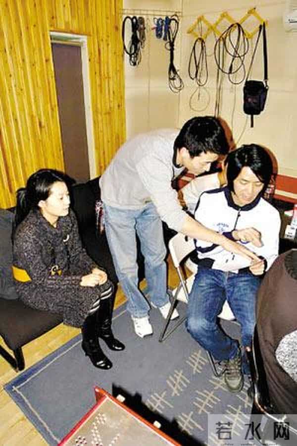 袁立:三婚两离,50岁还没孩子,受伤之后才明白还是中国男人好