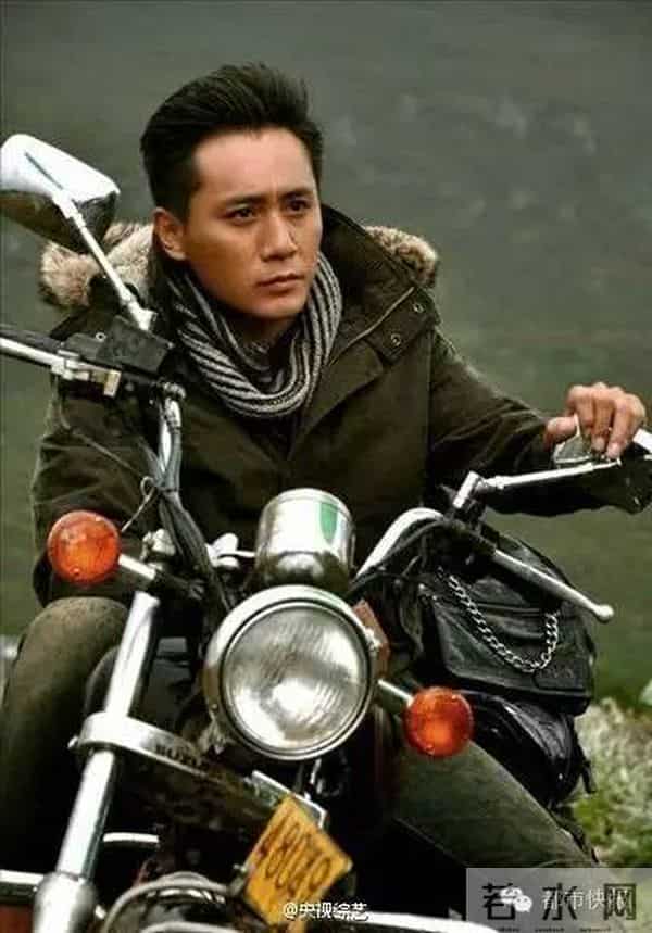 鹿晗演邓小平,郑爽演杨开慧?《建军大业》今日开拍,这个阵容你喜欢吗