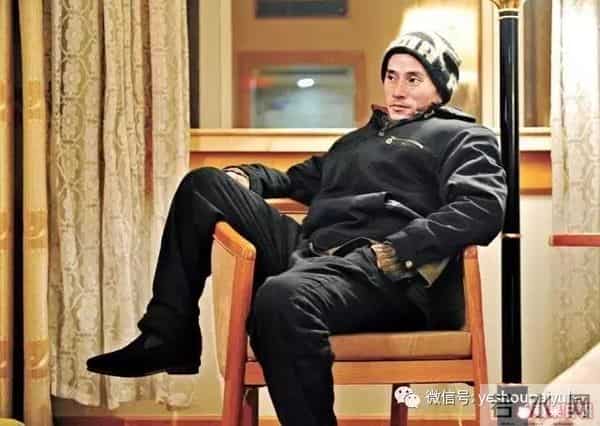 12年前,一度红遍全网的“犀利哥”,如今生活得让人感慨万千