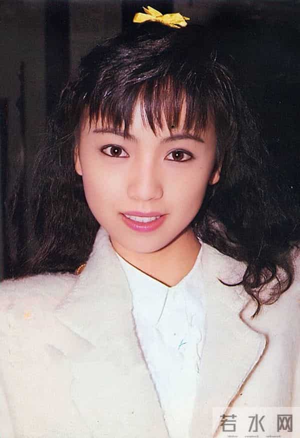 至今未嫁人的8位大龄女港星，最小42岁，个个情路坎坷，让人心疼