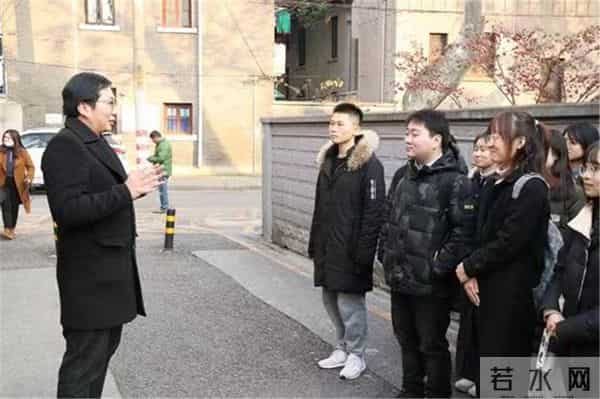 寻访“百年南京”!南农马克思主义学院将《近代史纲》课堂搬进身边文化地标