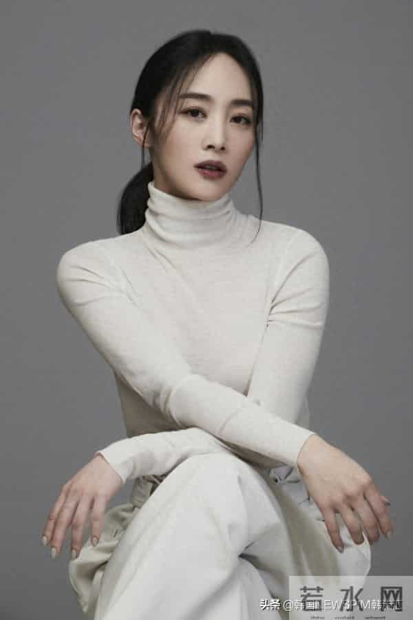 KARA成员妮可签约JWK娱乐重启国内活动