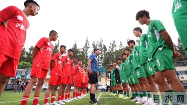 从雪域高原到杨浦滨江,新民晚报杯足球赛架起民族团结之桥