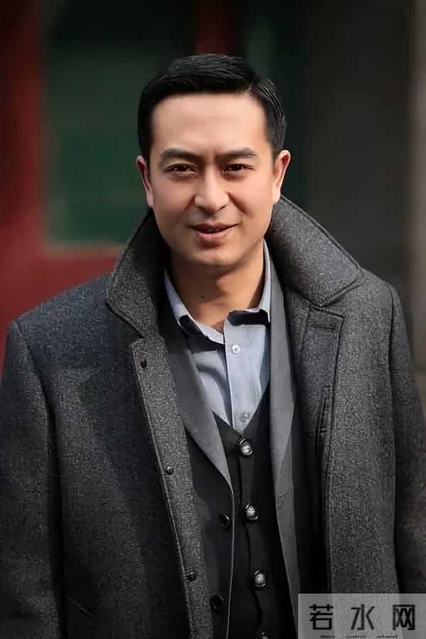 靠老婆成名的男星，张杰、杜江被捧成一线，果然娶个好妻旺三代