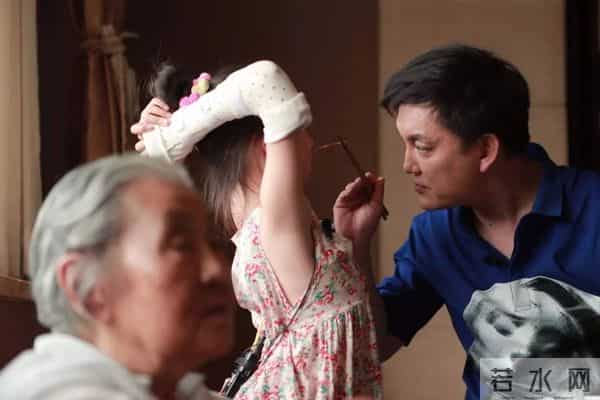 模式自主创新的《你好,邻居》,以公益内核治愈都市冷漠症