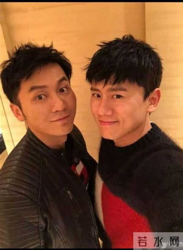 范冰冰送谢娜礼物  一手好字惊艳网友-  “冰冰姐，给我们也写几句”