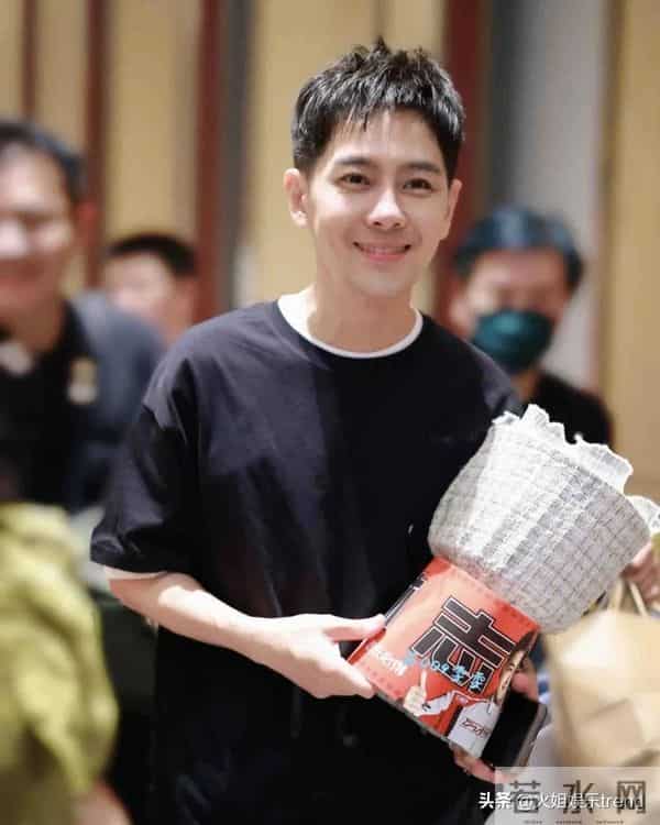 林志颖面相变了,尽显老态