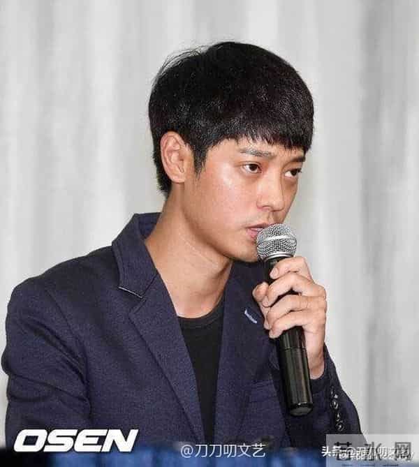 郑俊英退圈不算完,3年前案件被疑毁灭证据,粉丝:祝他牢底坐穿