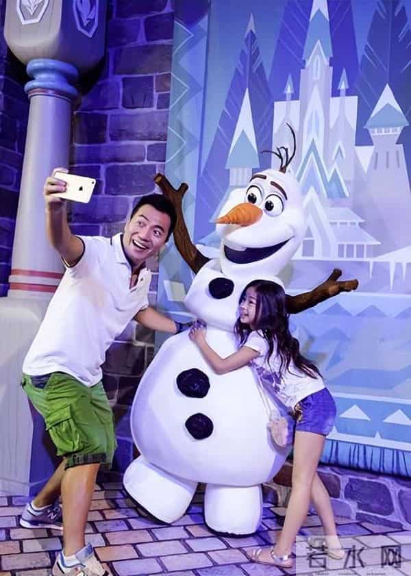 黄健翔离婚16年：他惹官司，再婚后又做父亲，前妻患癌至今单身